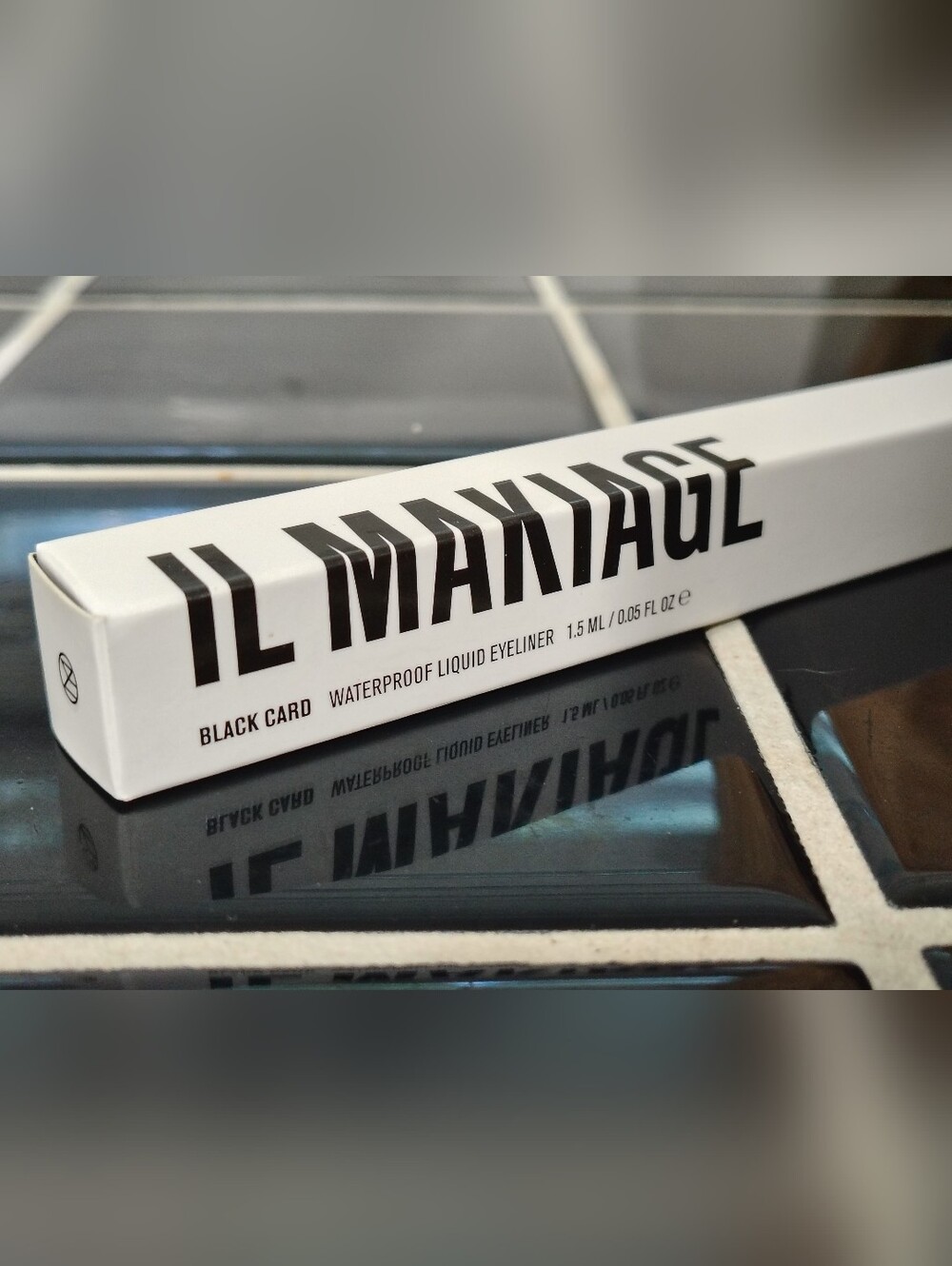 Il Makiage Black Card Waterproof Liquid Eyeliner 1.5mL New
